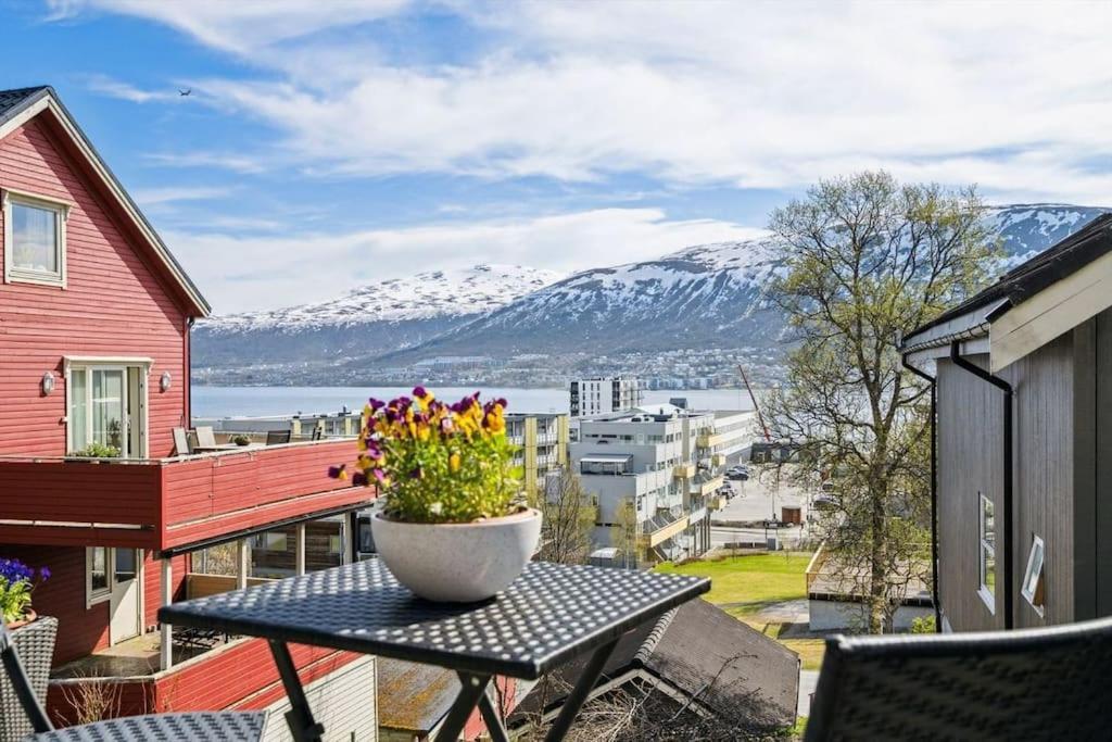 Cozy Little House In Tromso City Tromsø Exterior foto